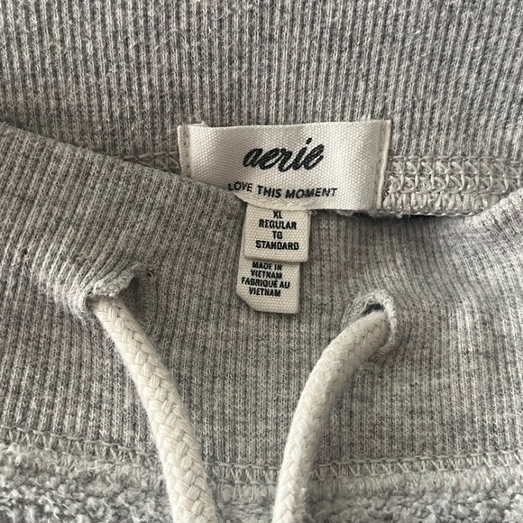 Offline By Aerie xl wide leg pants Light Grey  Pockets Drawstring Elastic Waist - Picture 3 of 7